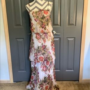 Willow&Clay Flora Ruffled Tiered Maxi Dress
